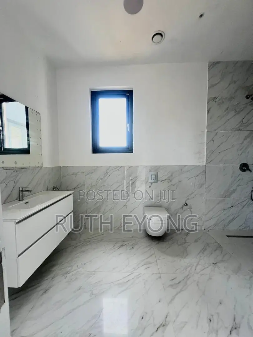 5bdrm Apartment in Old Ikoyi, Lagos for sale