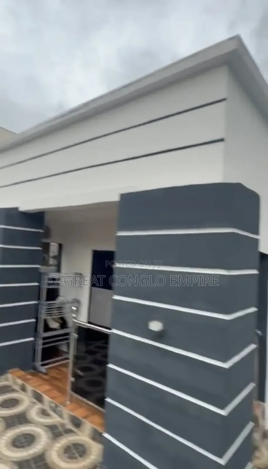 2bdrm Bungalow in Redeem, Oshimili South for sale