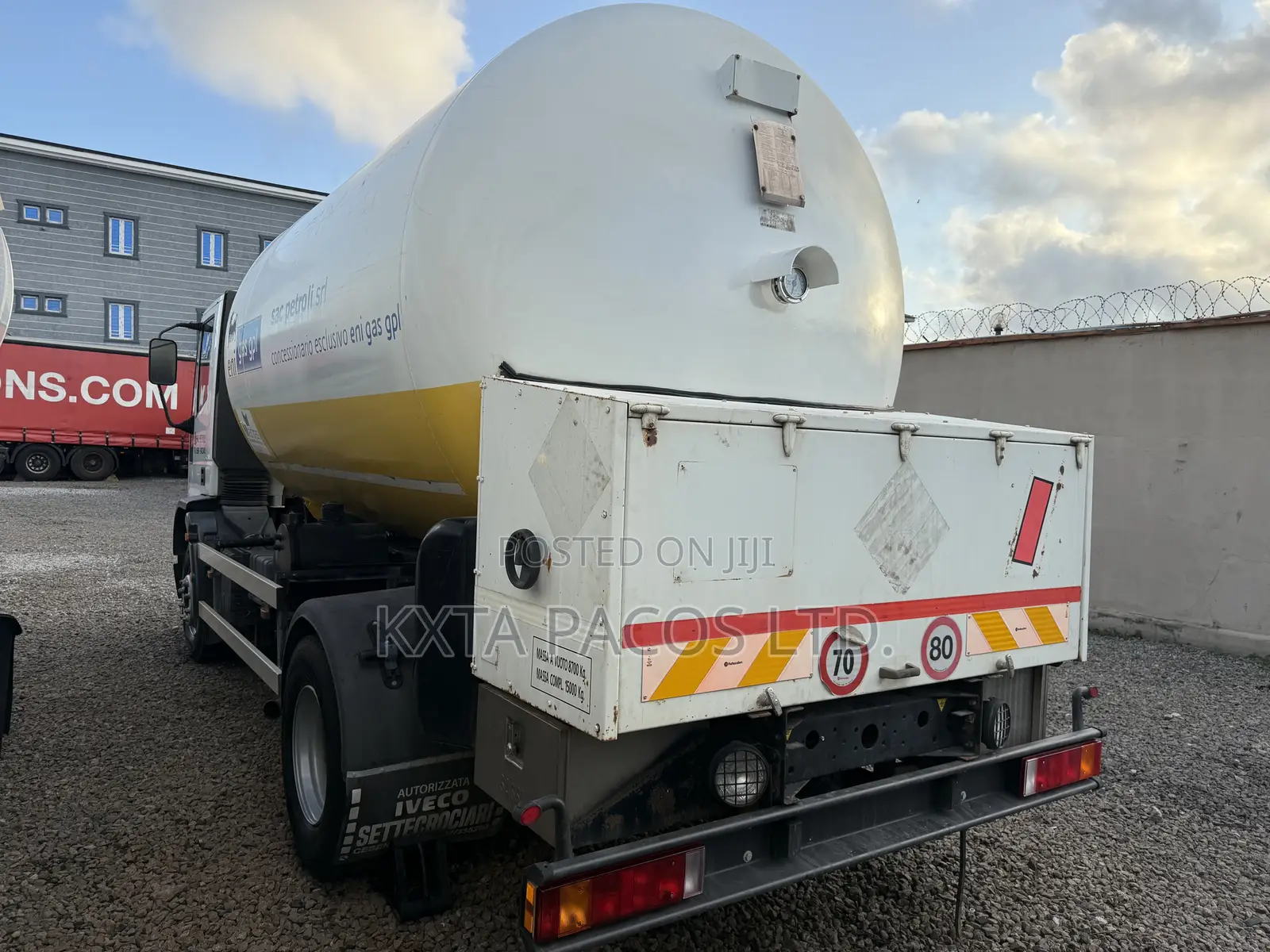 Gas Truck 8.5MT LPG Bobtail Gas Tank