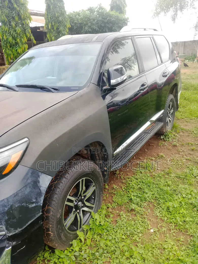 Toyota Land Cruiser 2015