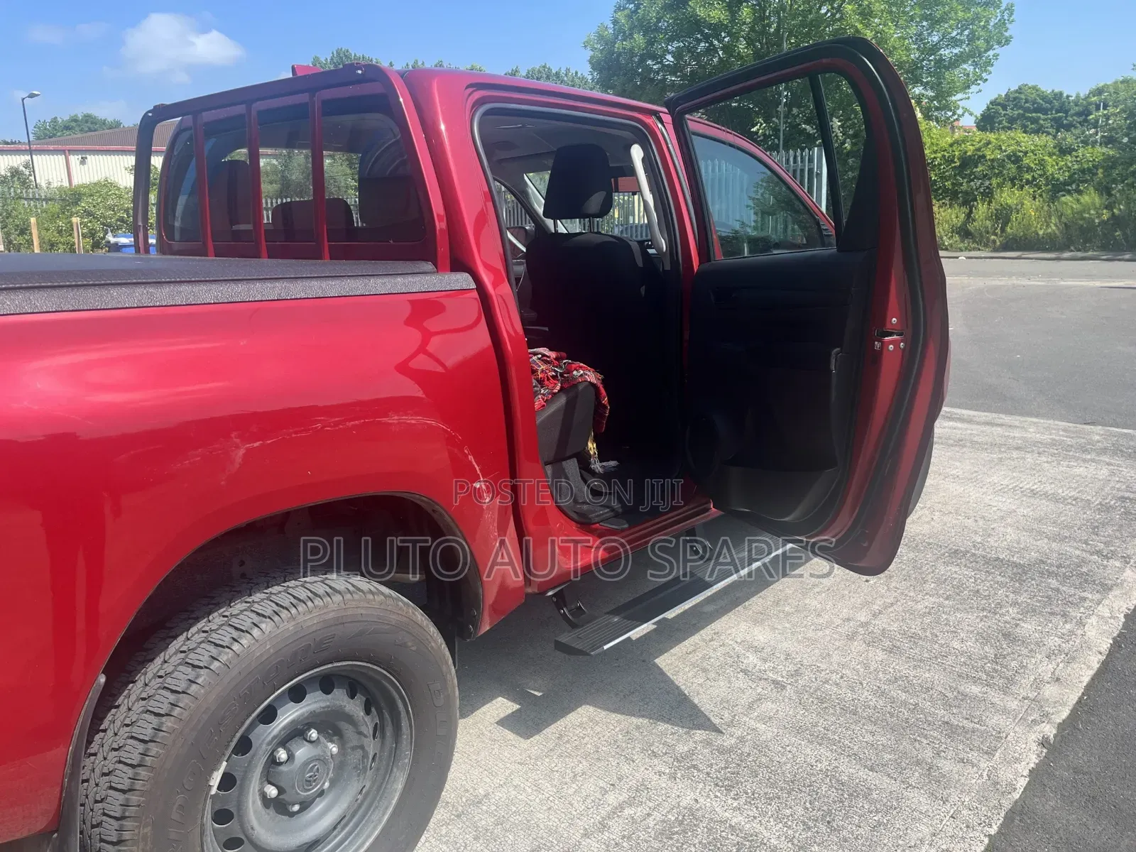 Automatic (Electric) Side Step for 2025 Hilux GR