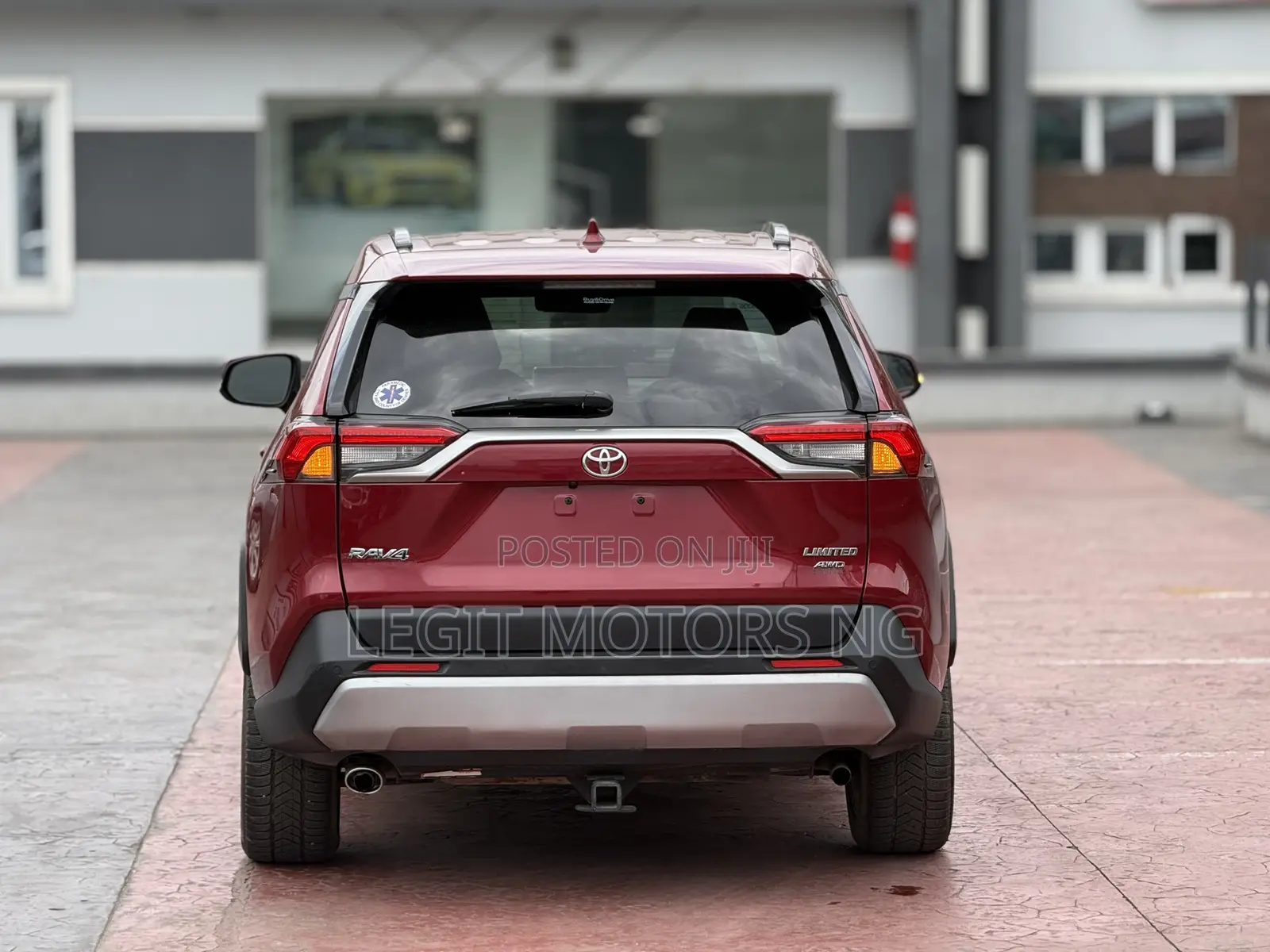 Toyota RAV4 Limited AWD 2019 Red