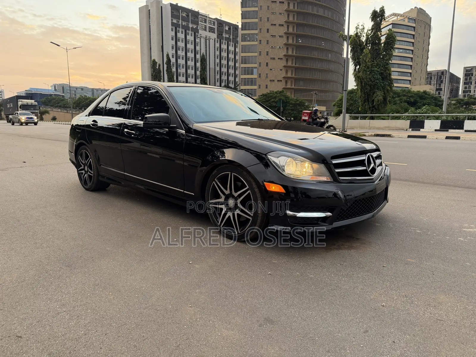 Mercedes-Benz C300 Luxury 4Matic Sedan AWD (3.5L 6cyl 7A) 2013 Black