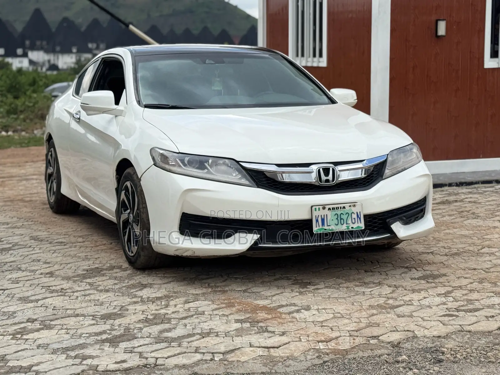 Honda Accord EX-L 2dr Coupe FWD (2.4L 4cyl 2A) 2013 White
