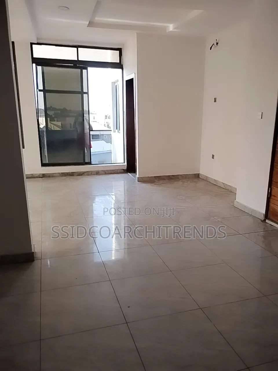 3bdrm Apartment in Call To Access, Ologolo for rent