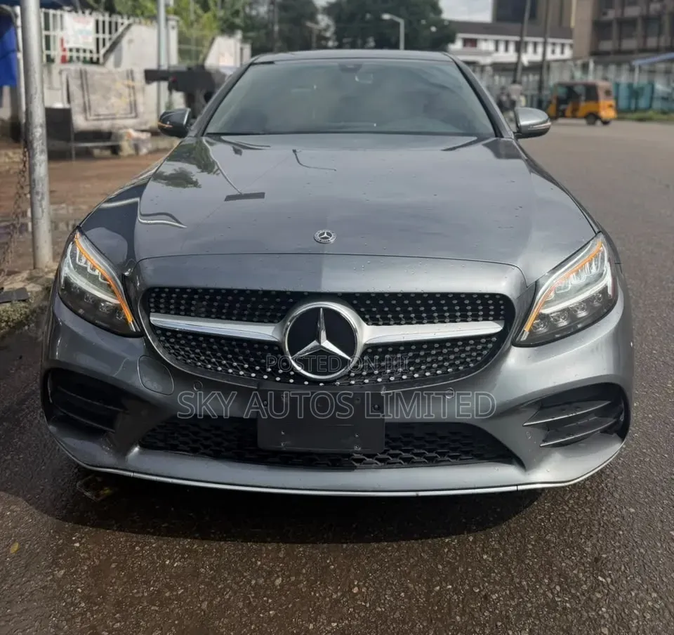 Mercedes-Benz C300 2021 Gray