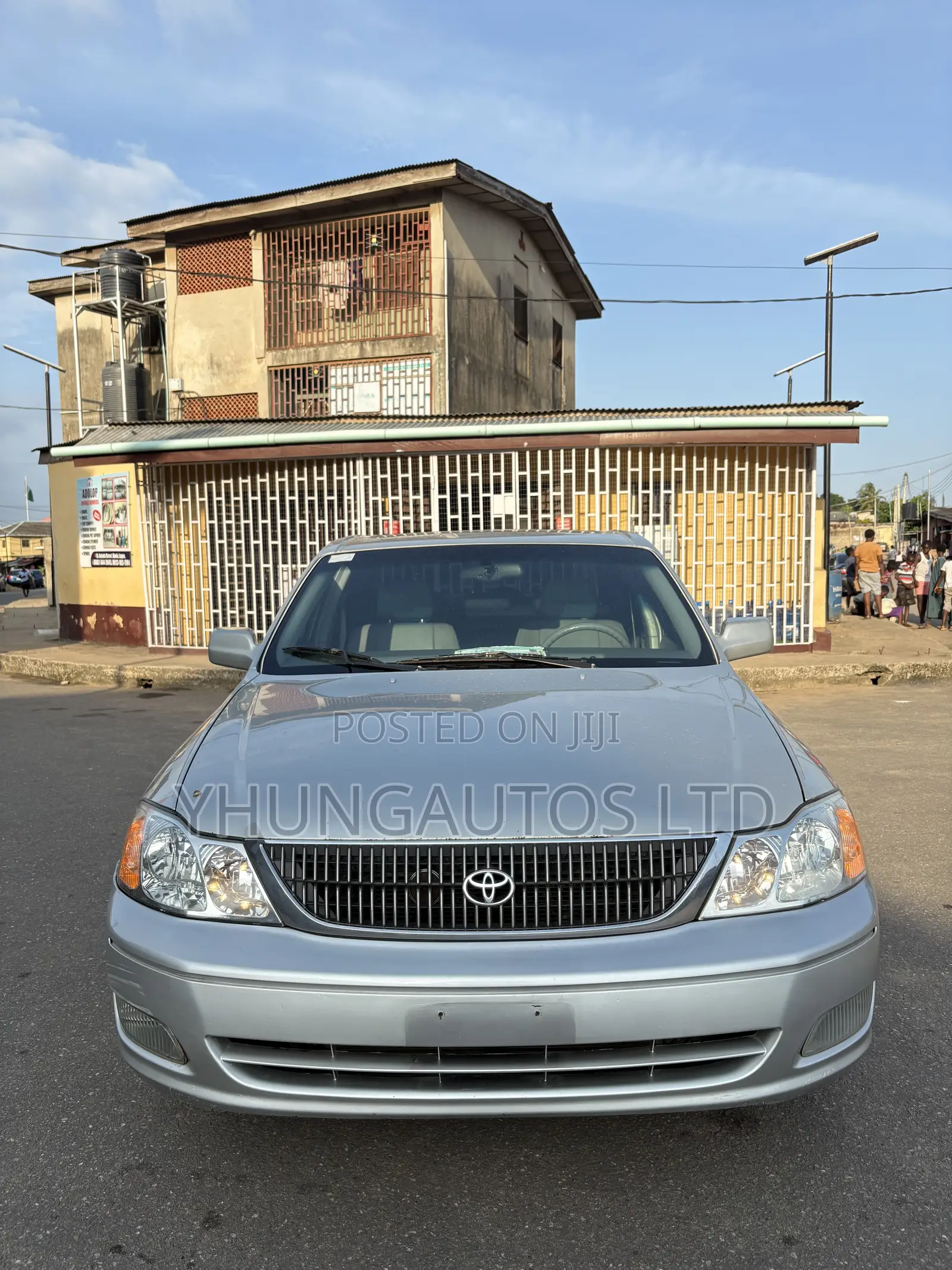 Toyota Avalon XL 2004 Silver