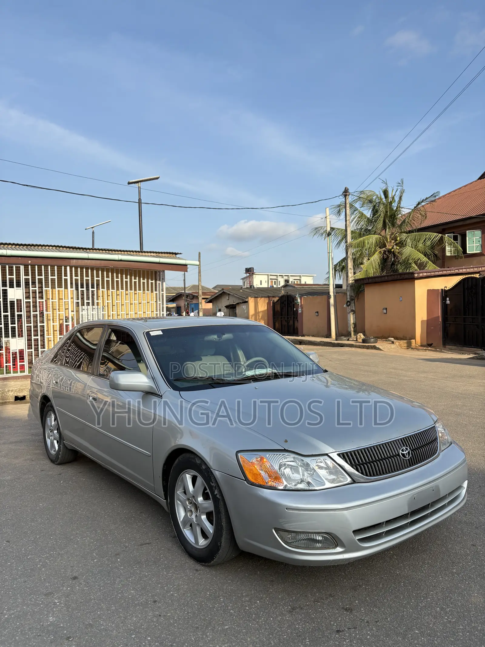 Toyota Avalon XL 2004 Silver