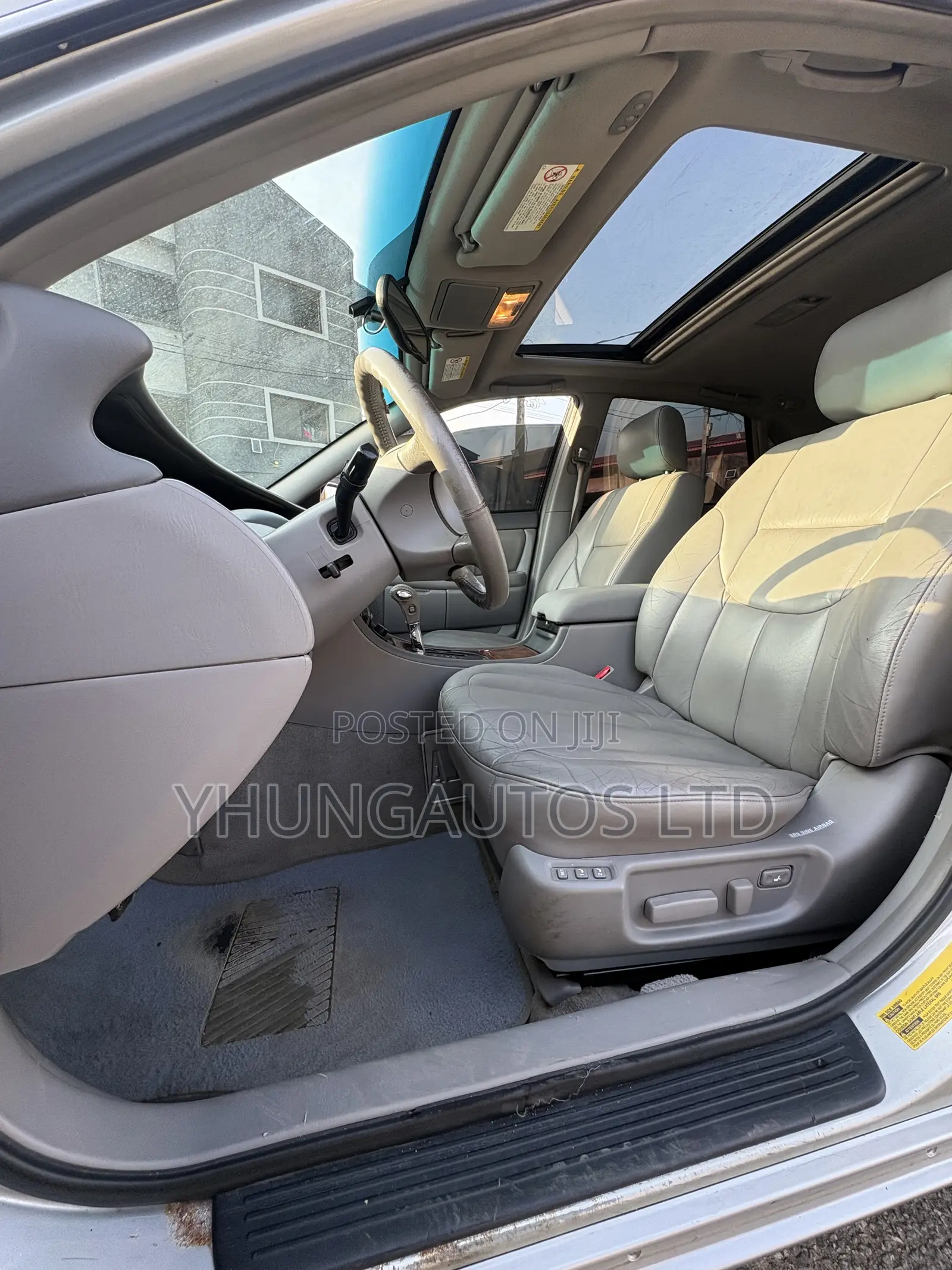 Toyota Avalon XL 2004 Silver