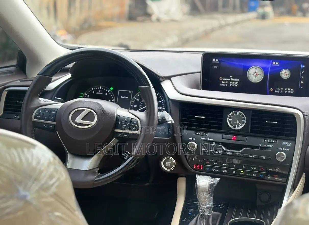 Lexus RX 350 AWD 2017 White