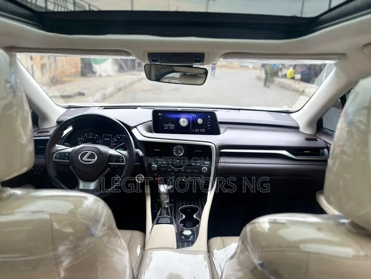 Lexus RX 350 AWD 2017 White