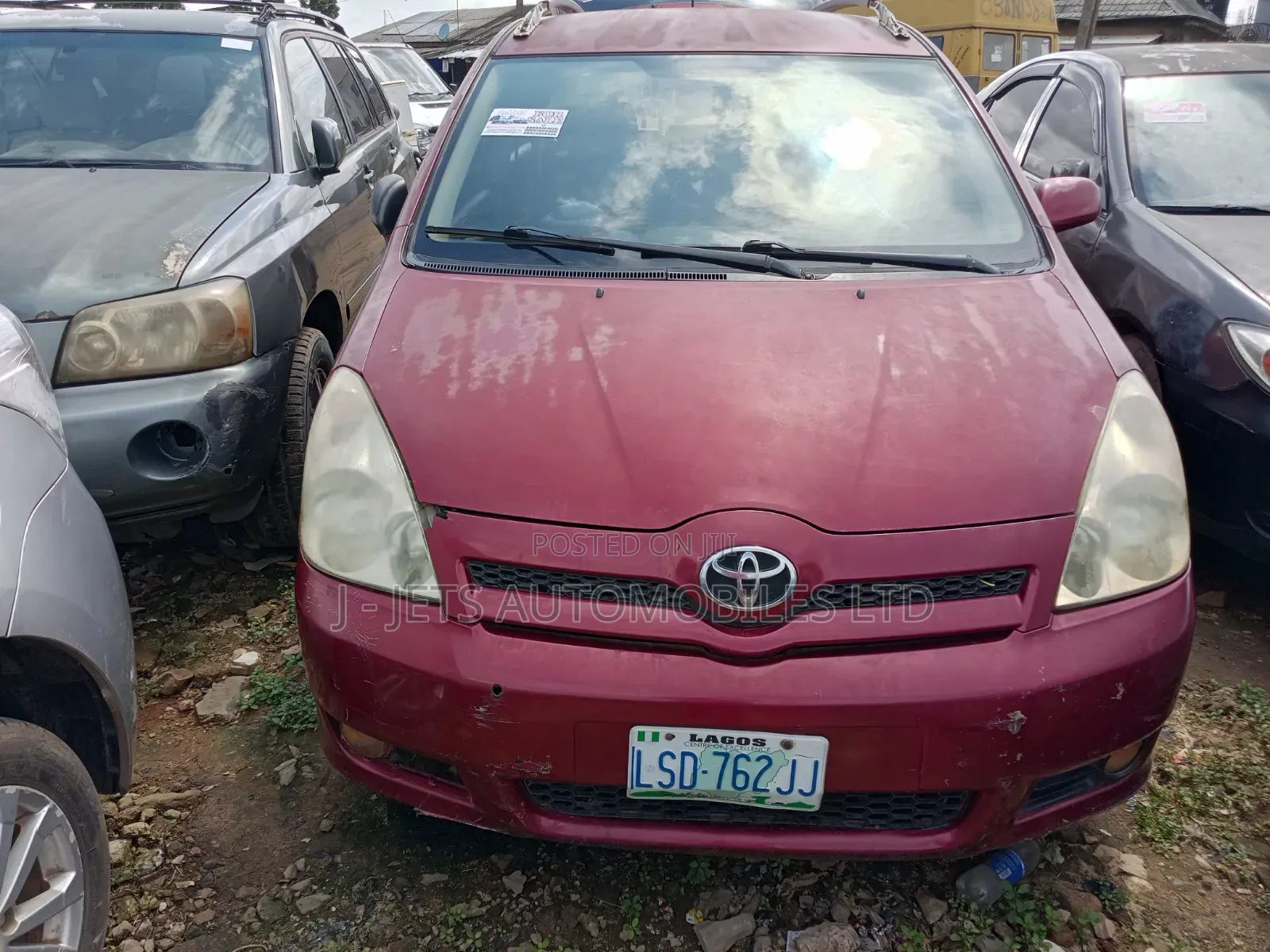Toyota Corolla Verso 2005 Red