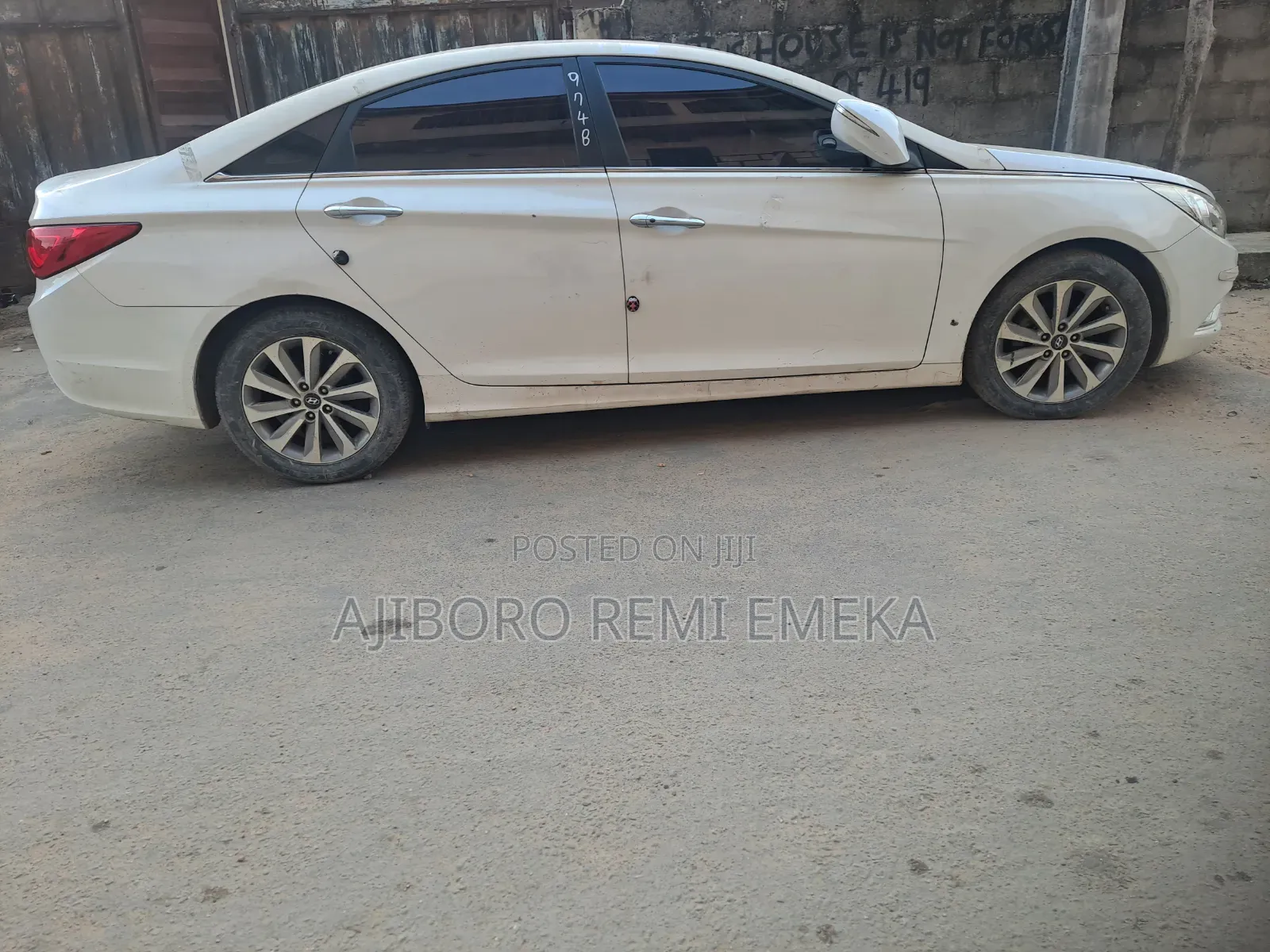Hyundai Sonata SE 2.0T Sedan FWD (2.0L 4cyl 6A) 2012 White