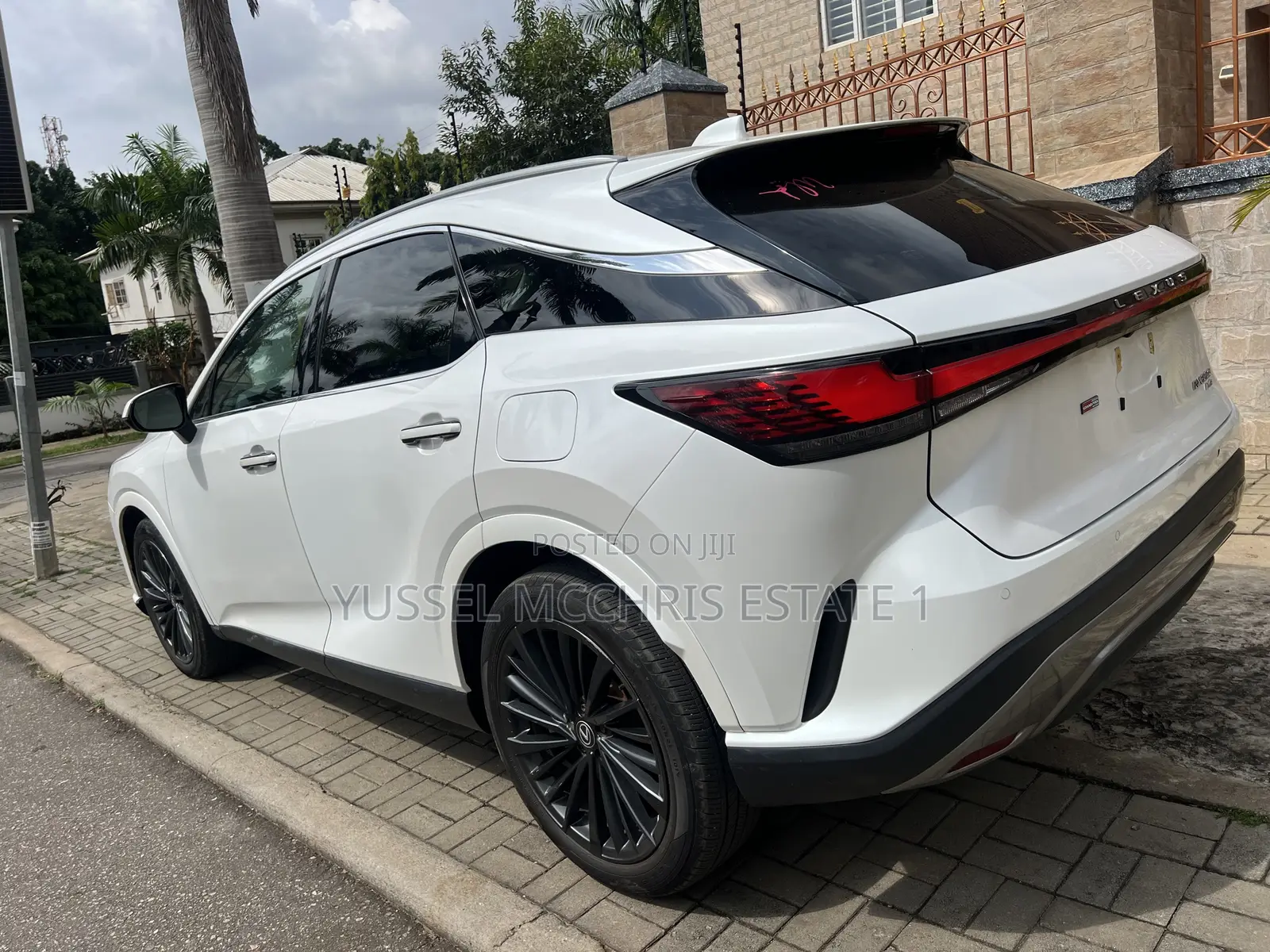 Lexus RX 350 Luxury AWD 2025 White