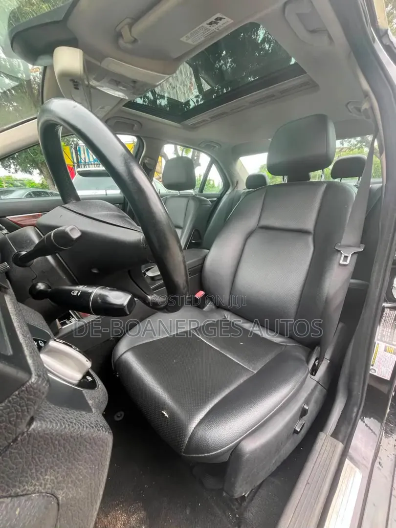Mercedes-Benz C300 2008 Black