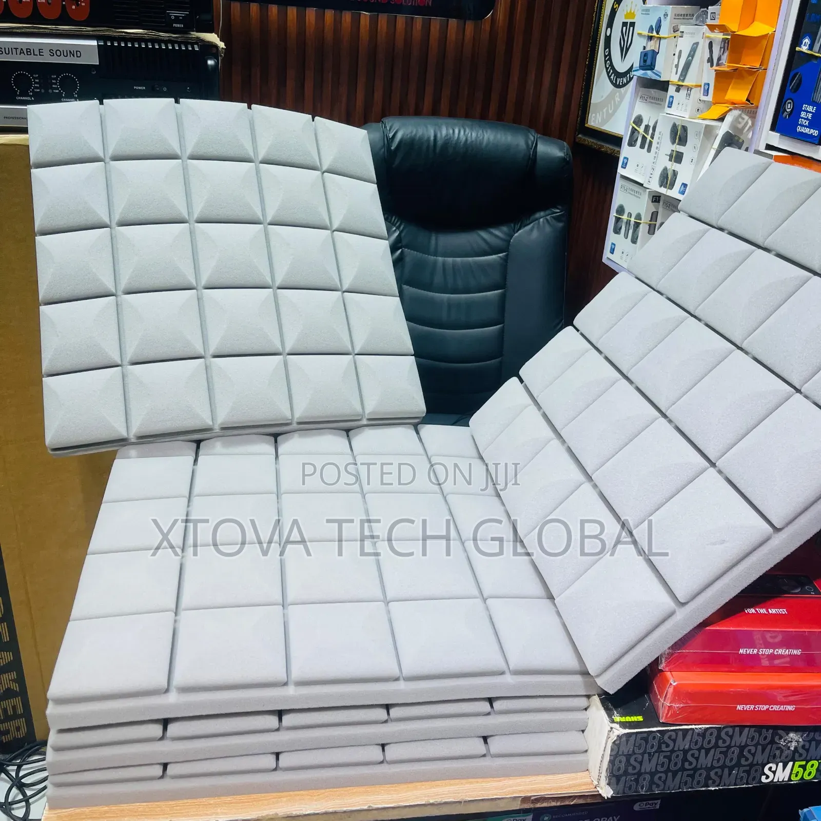 Studio Acoustic Foam Panel – Pyramid Sound Absorbing Foam
