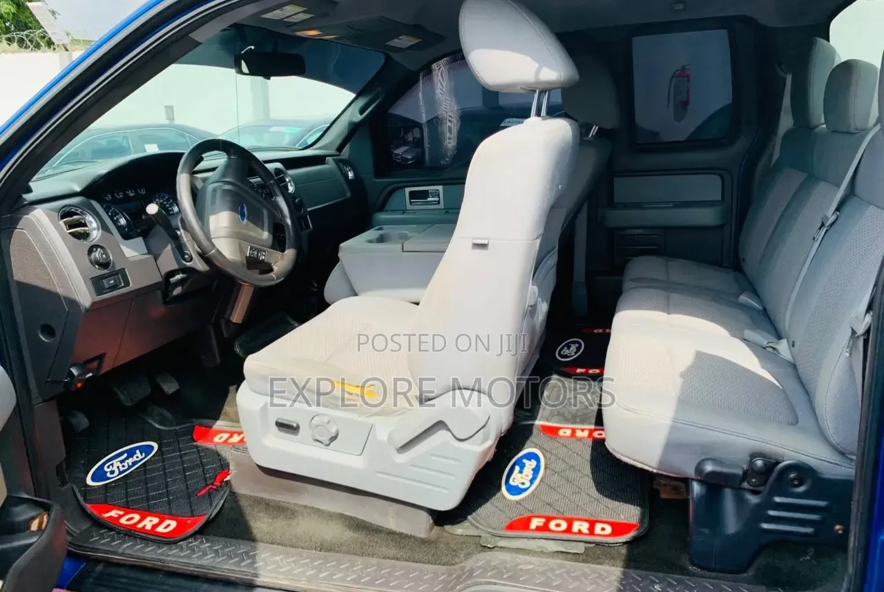Ford F-150 2011 Blue