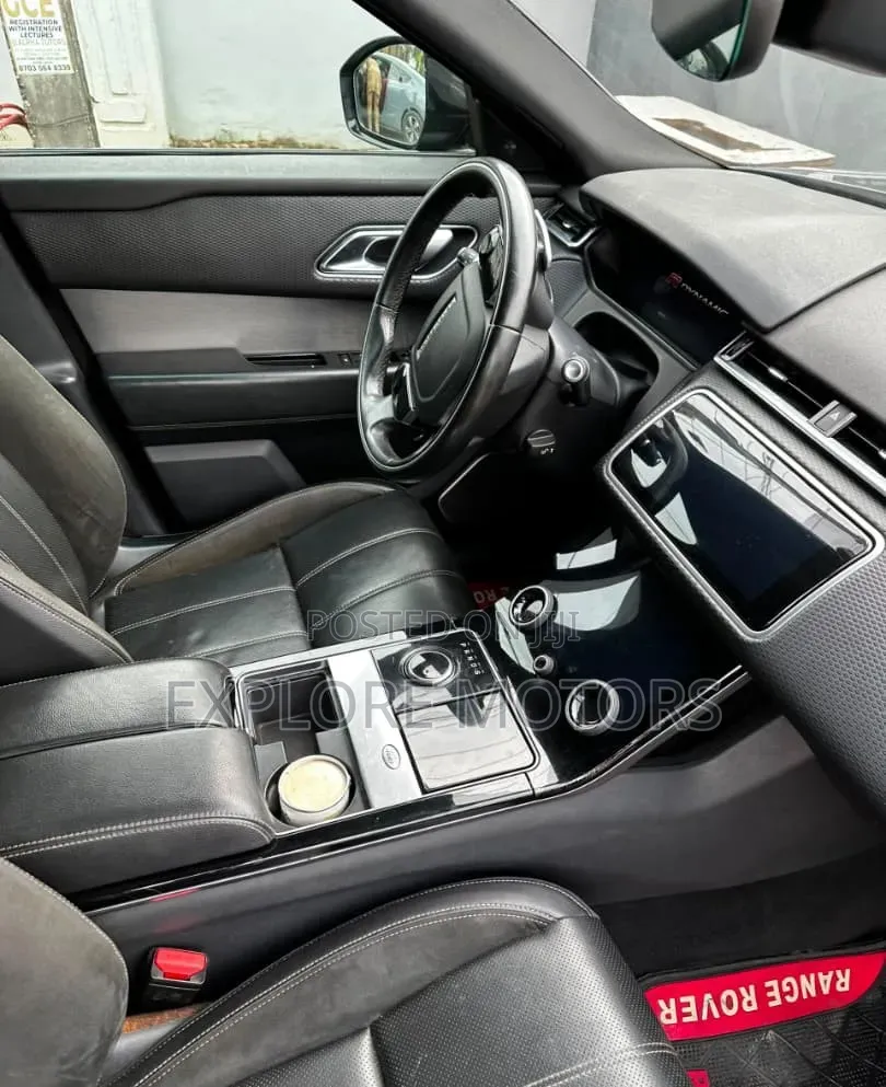 Land Rover Range Rover Velar 2018 Black
