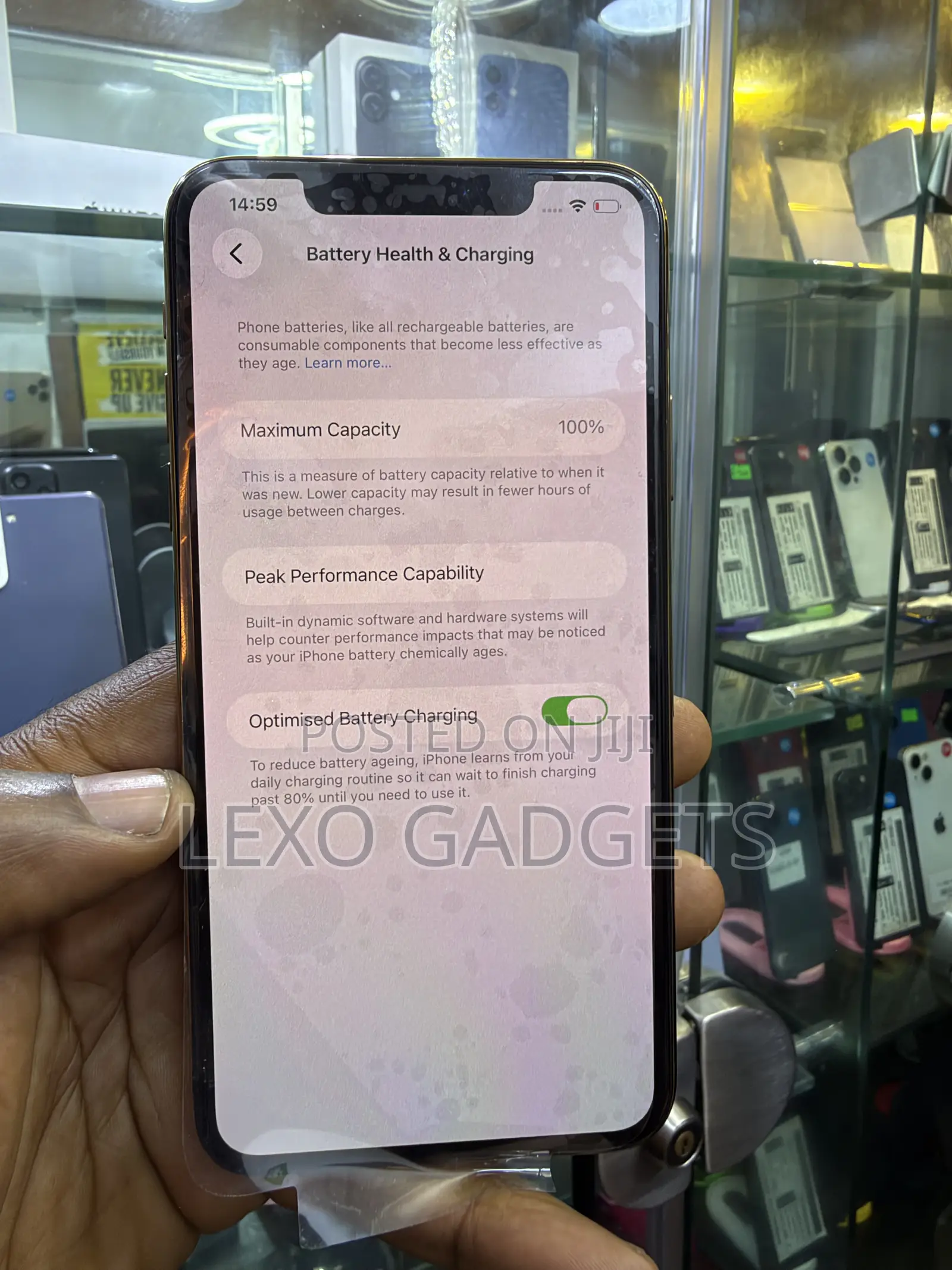 New Apple iPhone 11 Pro Max 256 GB Gold