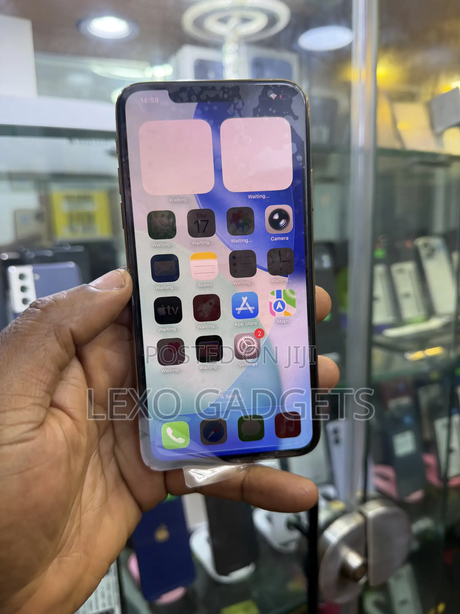 New Apple iPhone 11 Pro Max 256 GB Gold