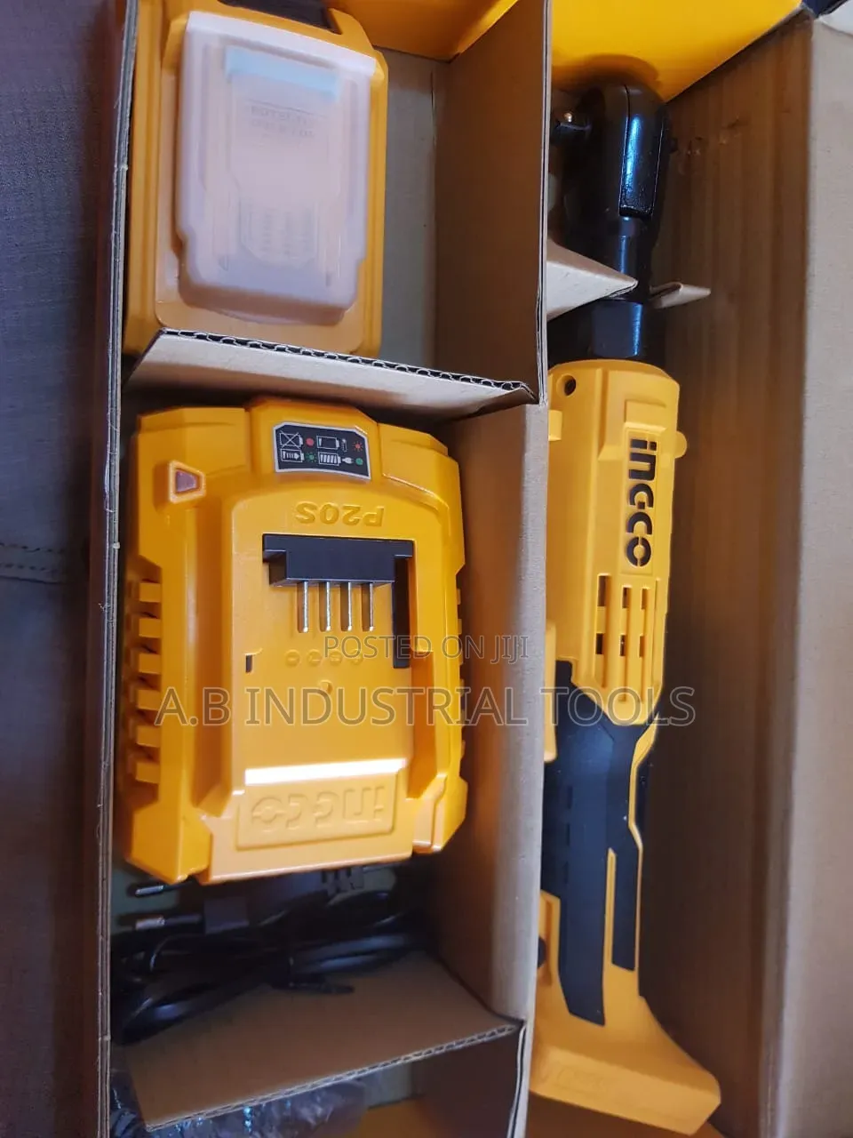 Ingco 20V 3/8" Cordless Ratchet Wrench Kit
