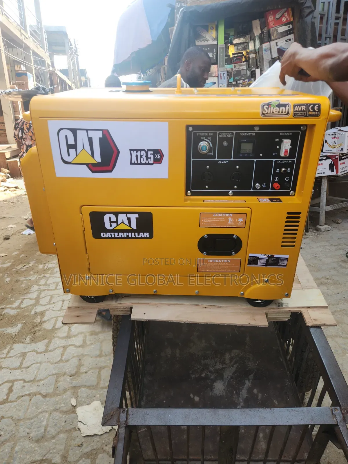 13.5KVA CAT Diesel Soundproof Generator 100% Pure Copper Coil