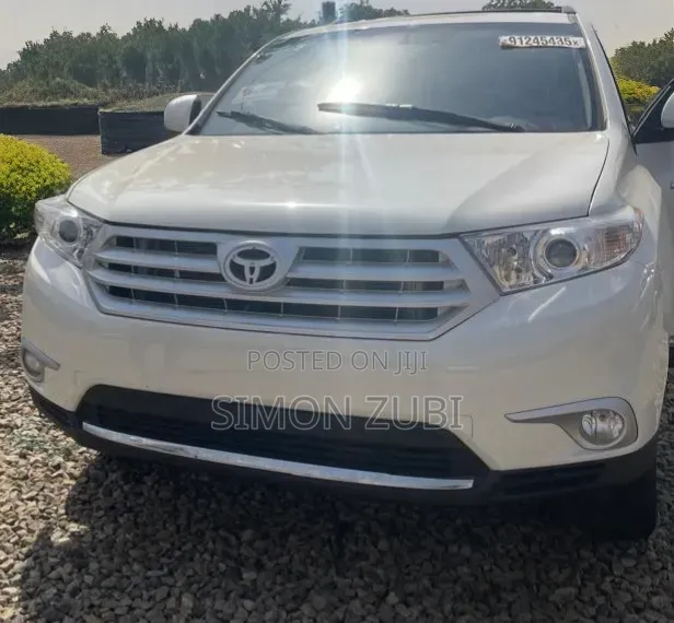 Toyota Highlander 2013 White