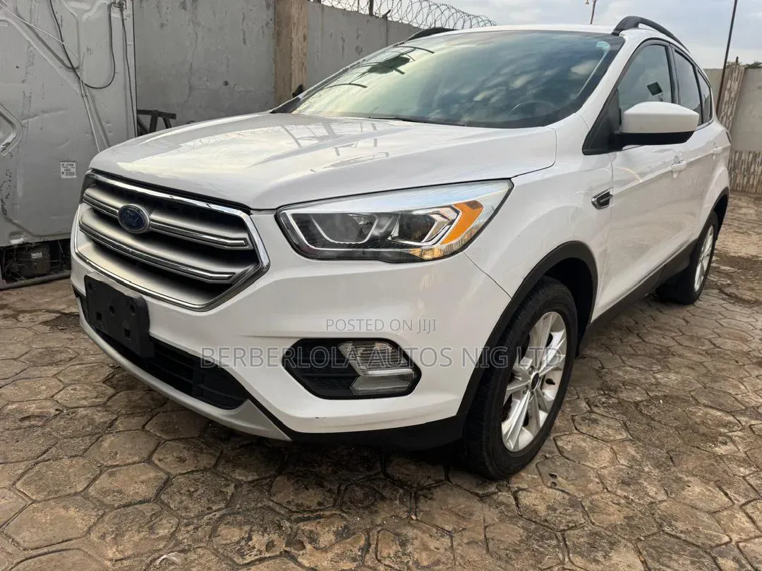Ford Escape SE 4x4 2018 White