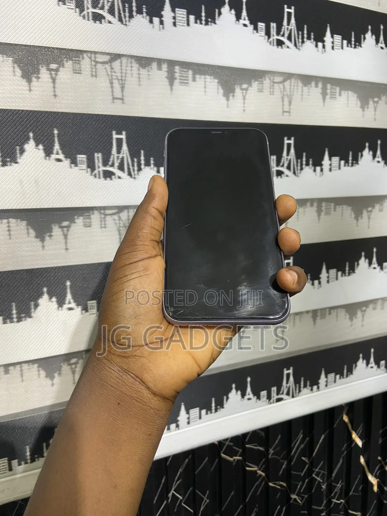 Apple iPhone 11 64 GB Purple