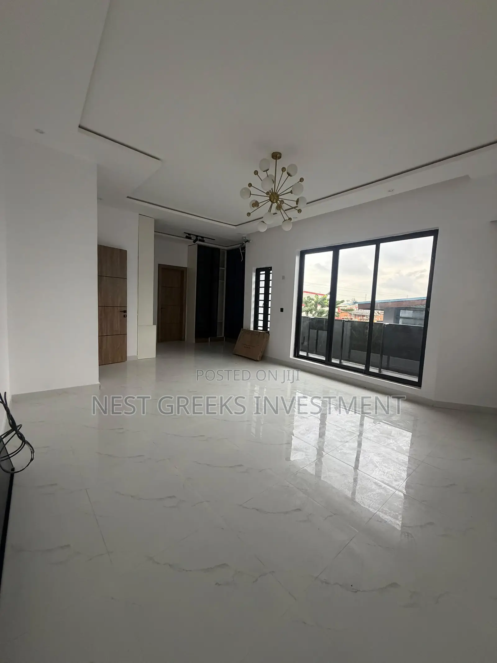 4bdrm Duplex in Adeniyi Jones for sale