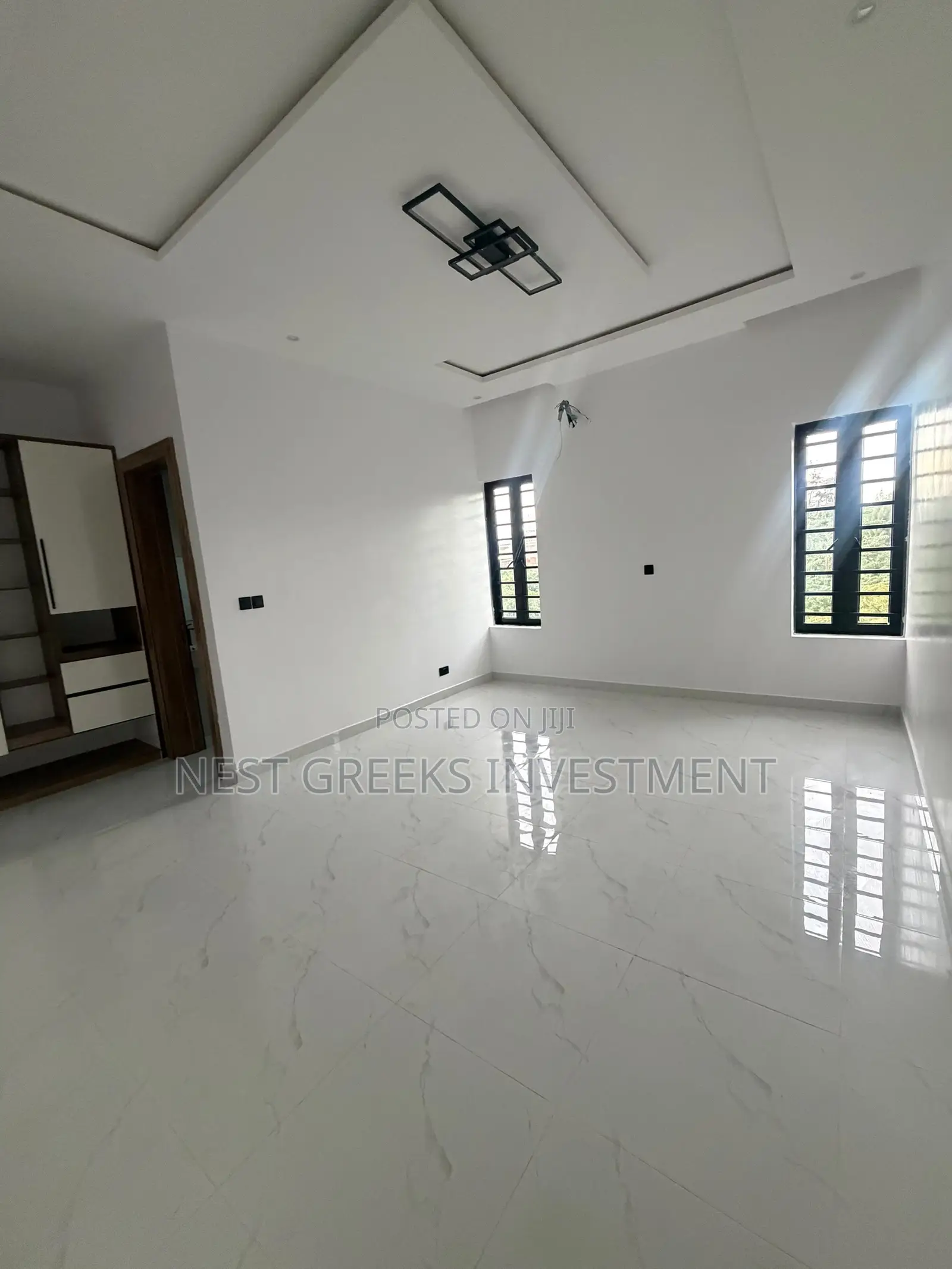 4bdrm Duplex in Adeniyi Jones for sale