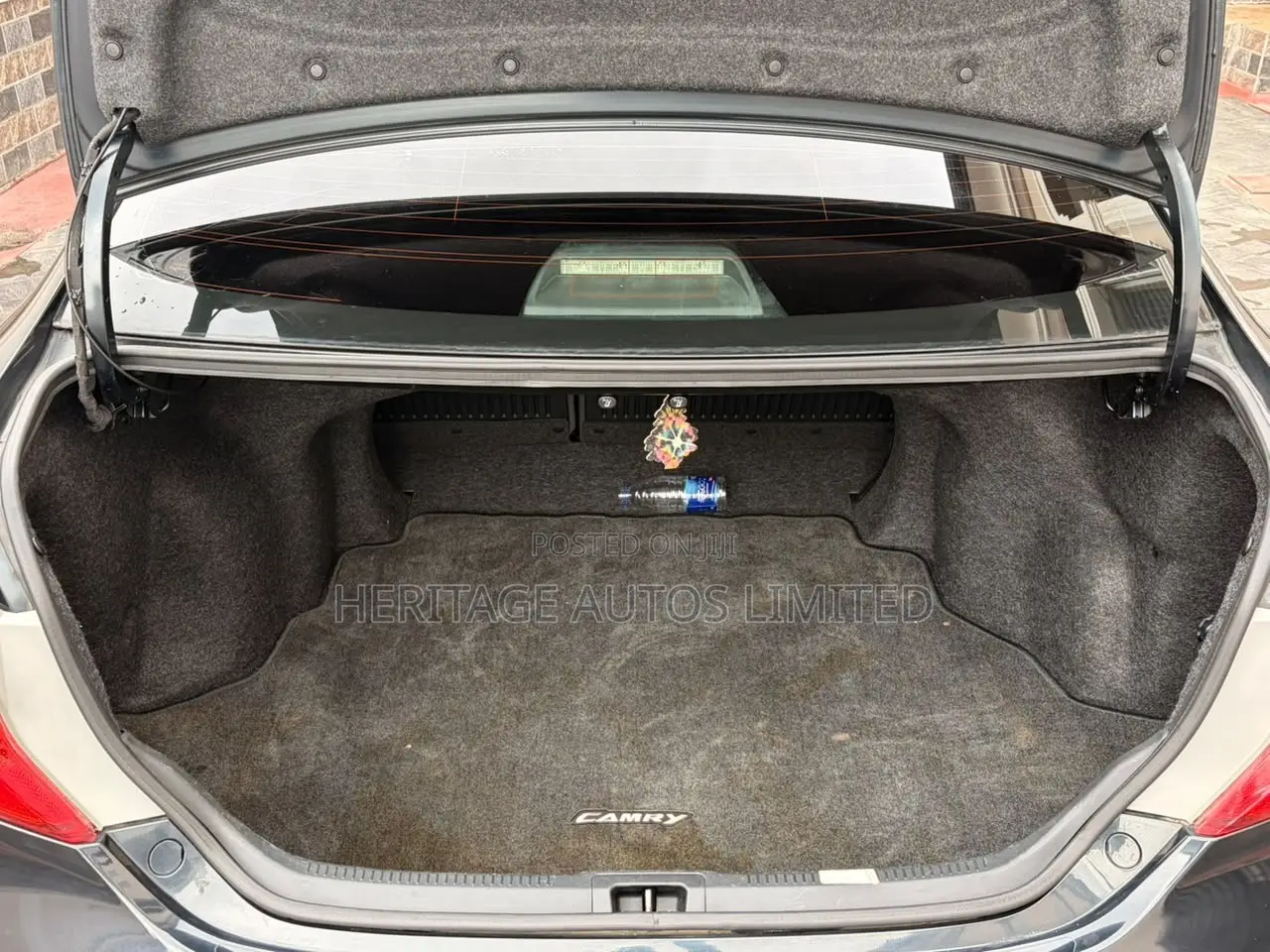 Toyota Camry SE 4dr Sedan (2.5L 4cyl 6A) 2013 Gray