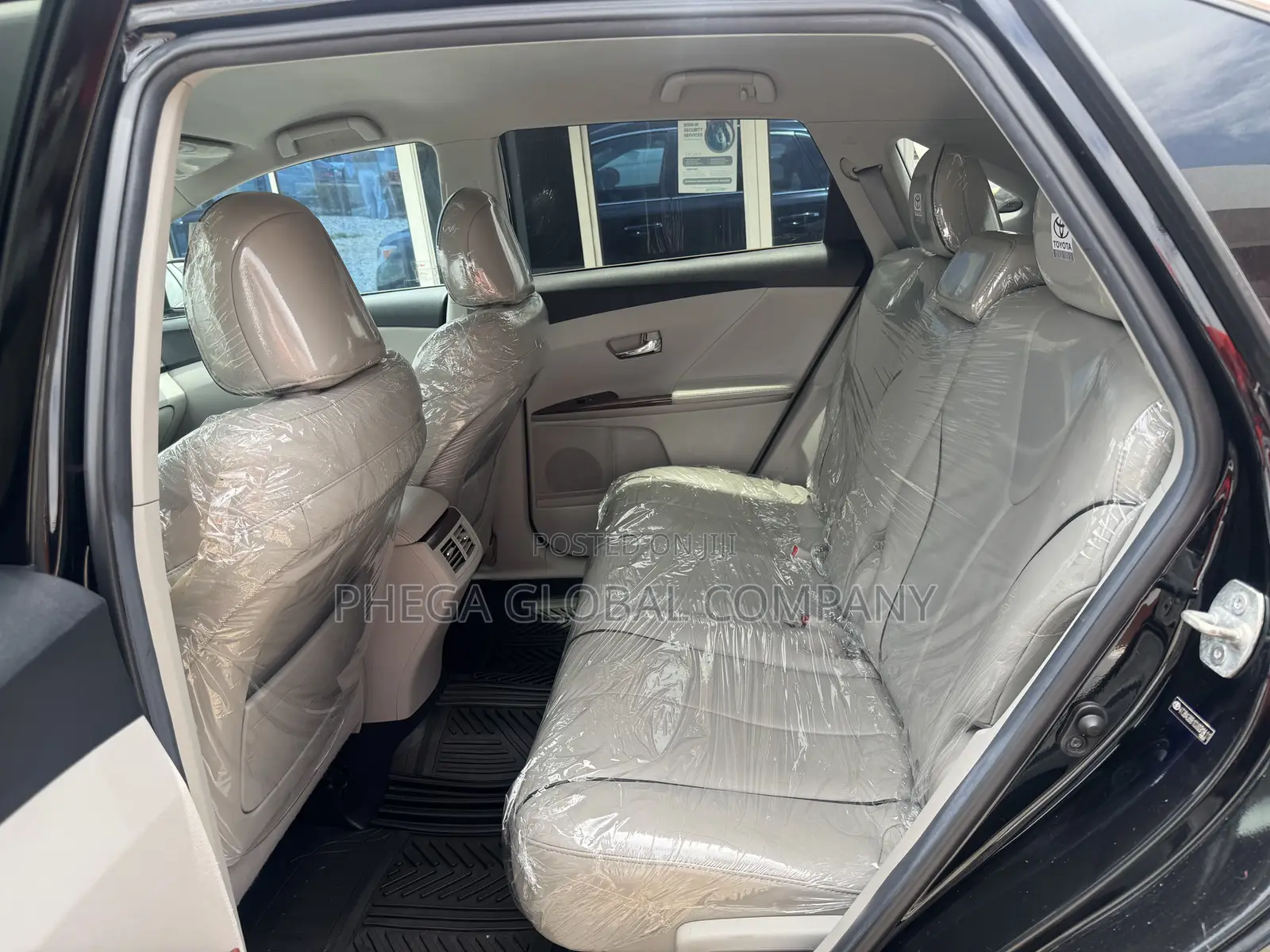 Toyota Venza XLE 2012 Black