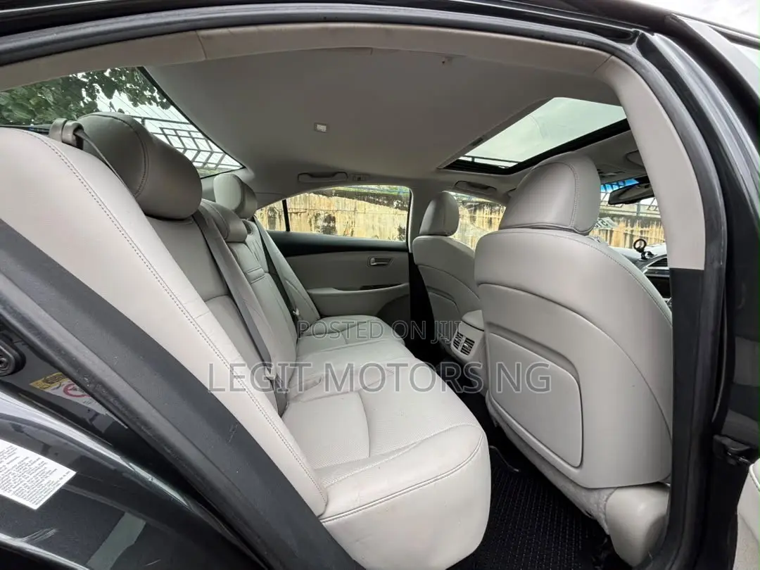 Lexus ES 350 2010 Gray
