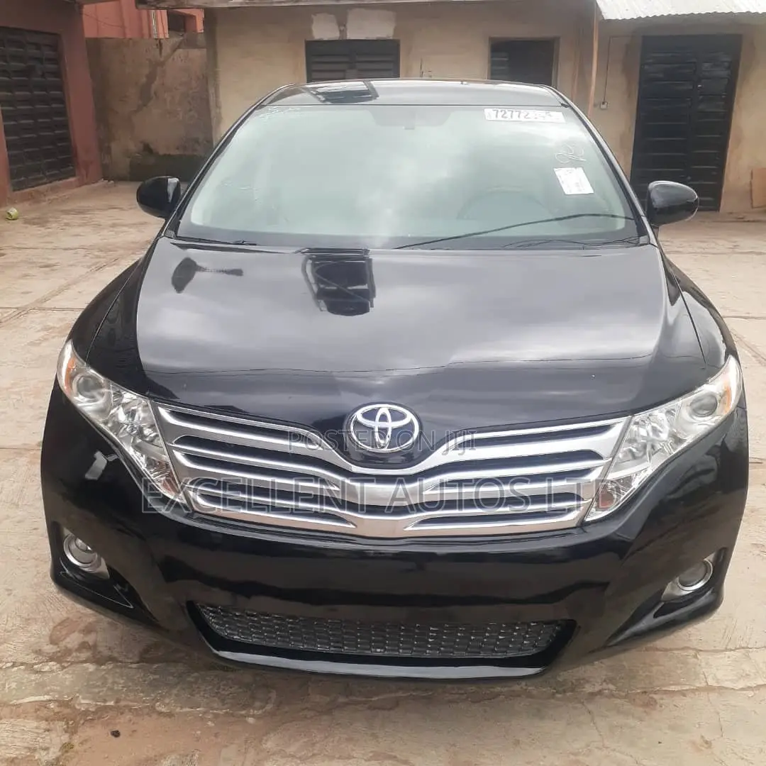 Toyota Venza 2010 Black