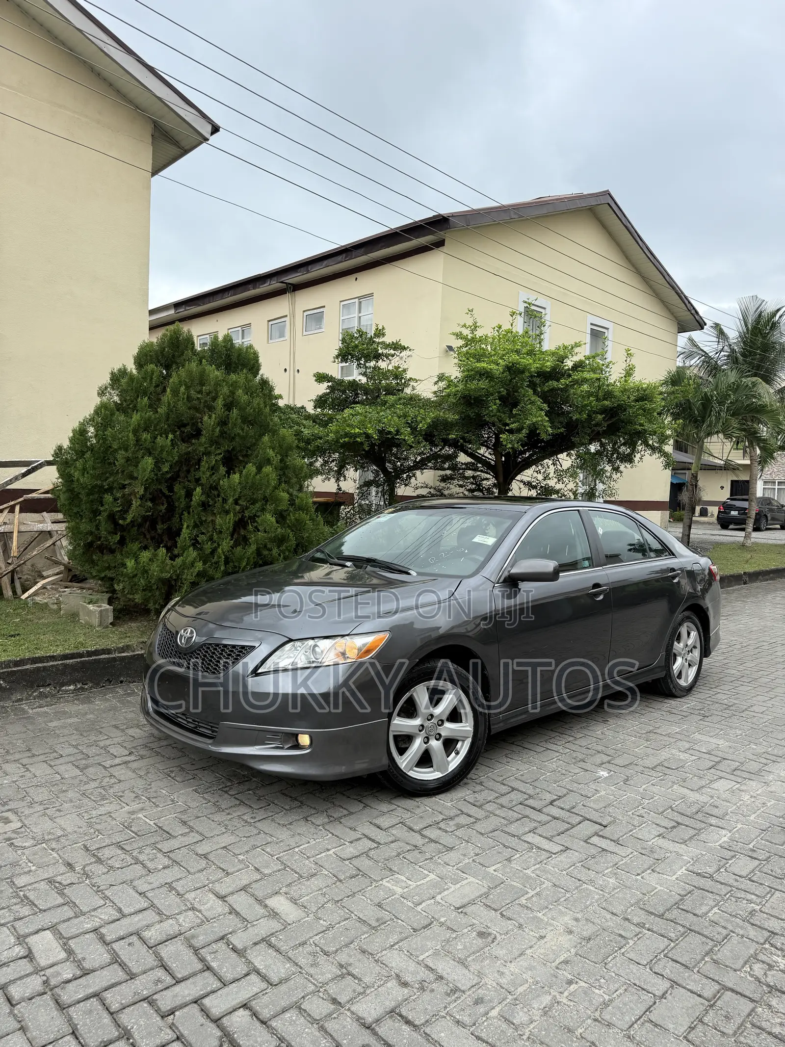 Toyota Camry SE 4dr Sedan (2.4L 4cyl 5A) 2009 Gray