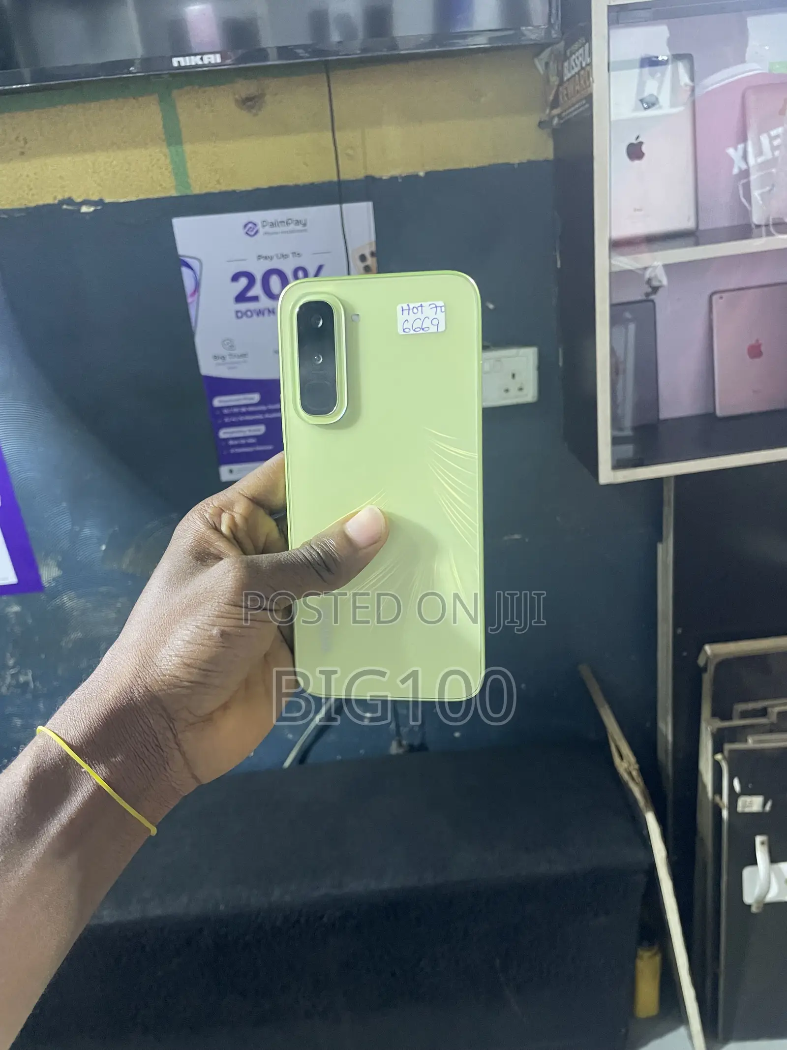 Infinix Hot 70 128 GB Green