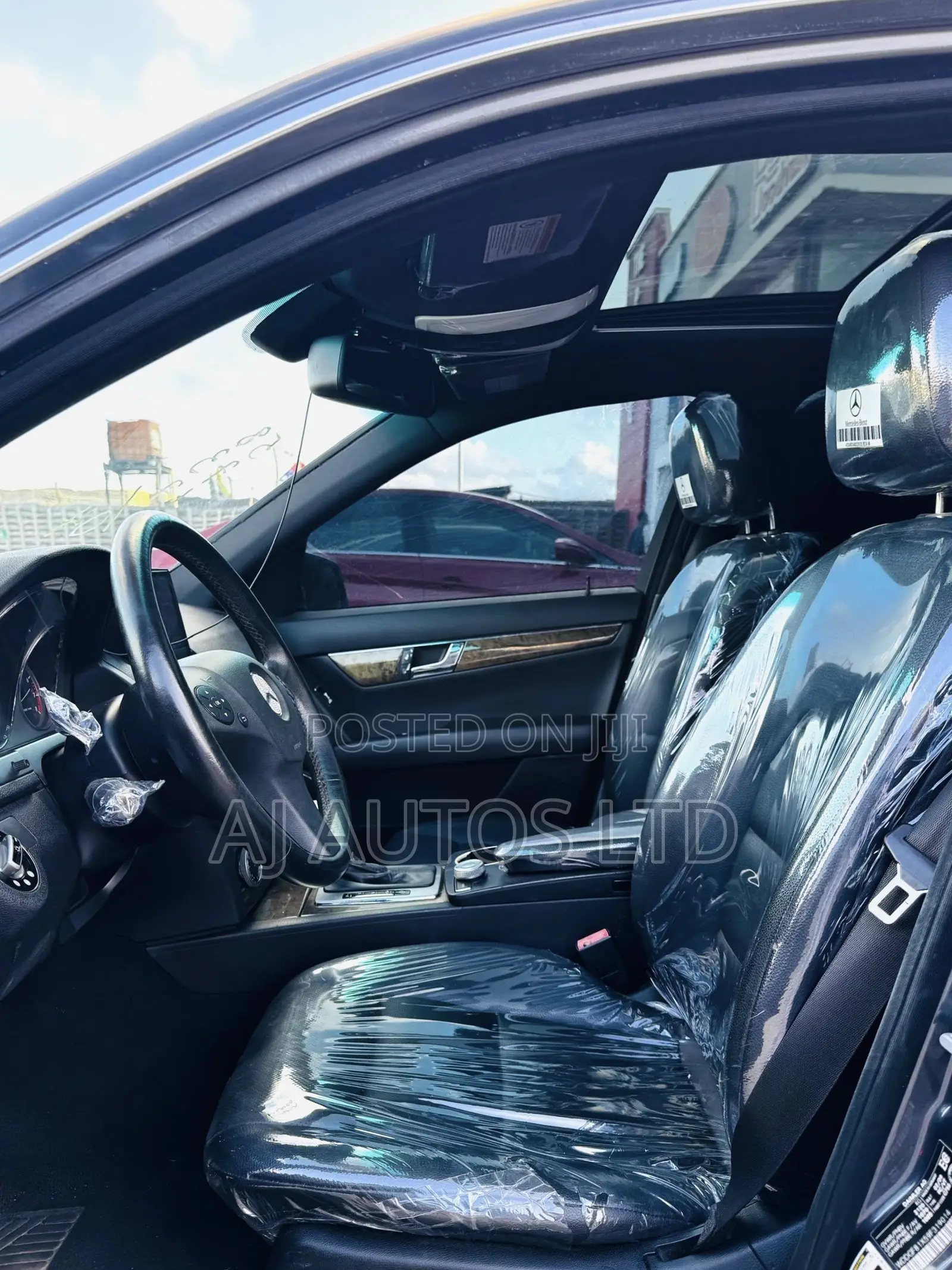 Mercedes-Benz C300 2009 Black