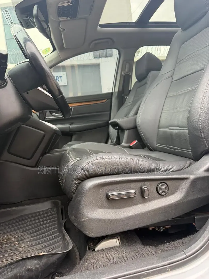 Honda CR-V 2019 Silver