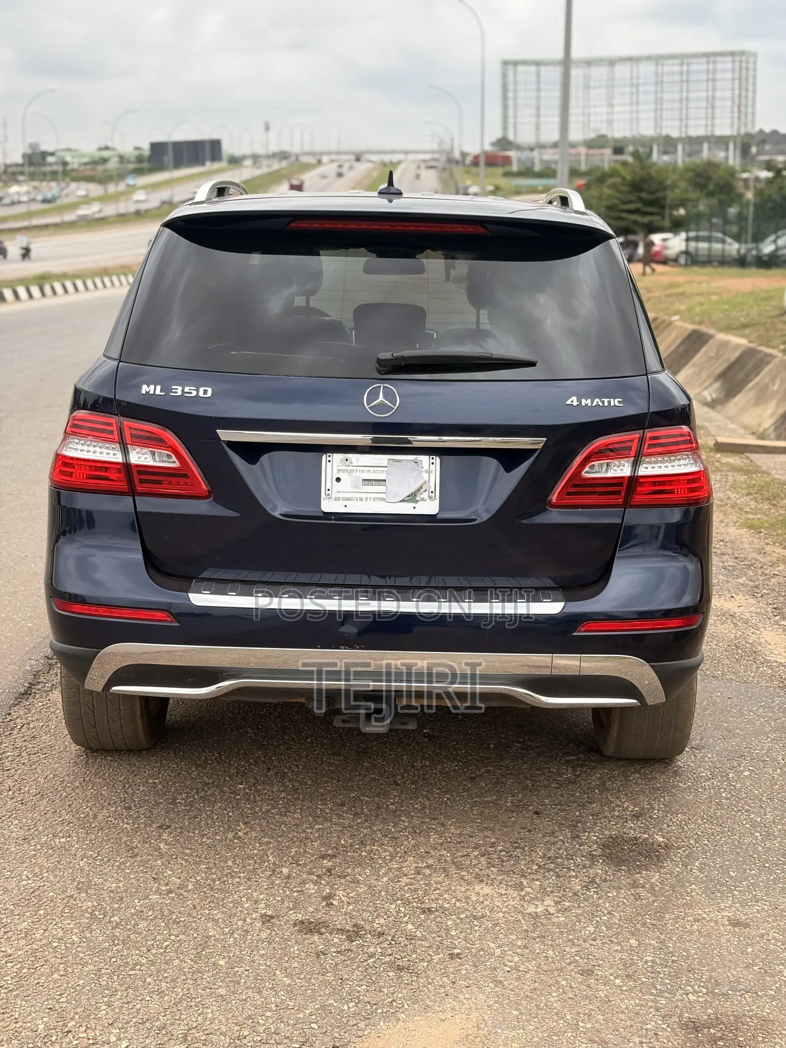 Mercedes-Benz M Class ML350 4MATIC 4dr SUV AWD (3.5L 6cyl 7A) 2015 Blue