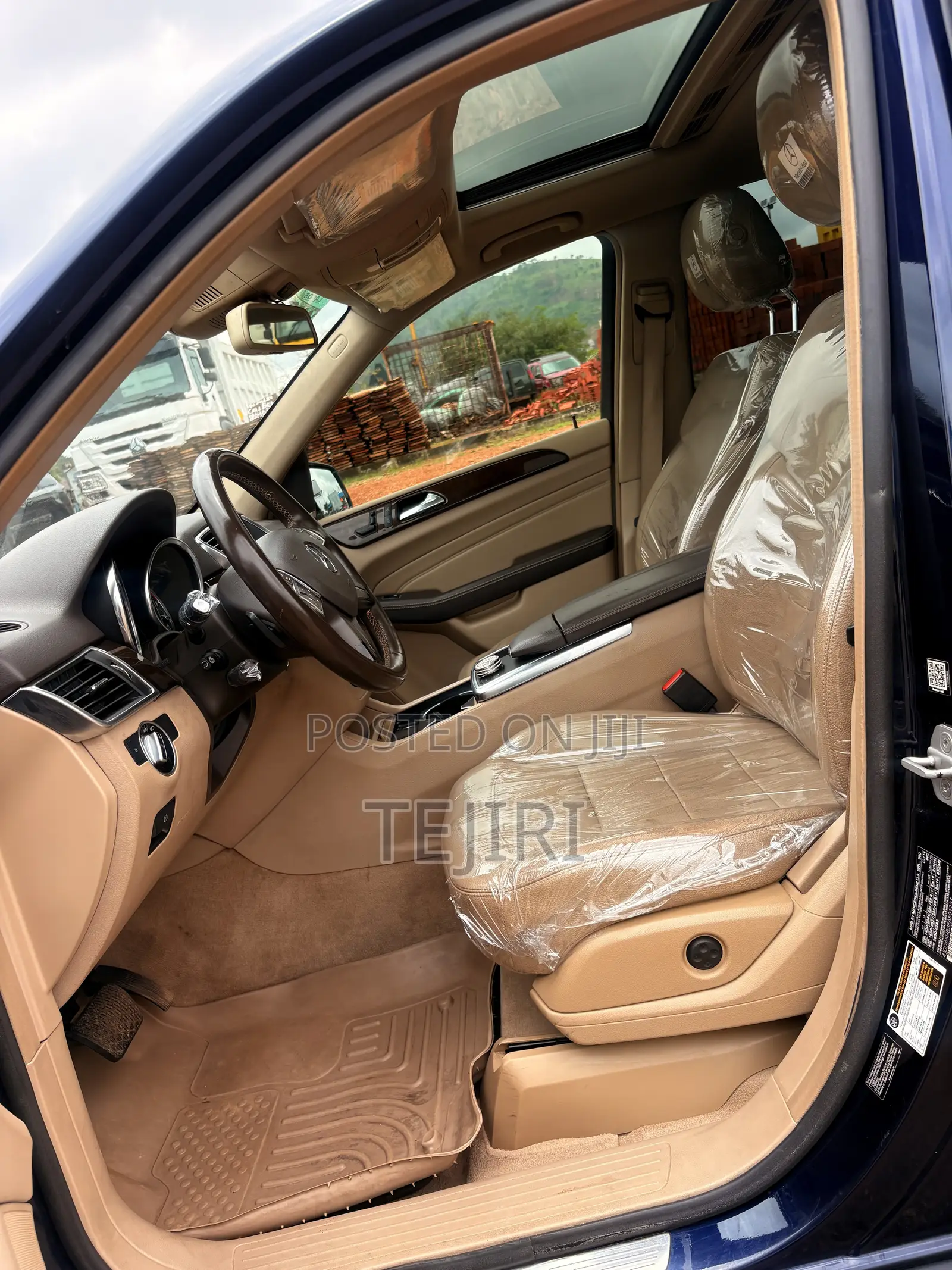 Mercedes-Benz M Class ML350 4MATIC 4dr SUV AWD (3.5L 6cyl 7A) 2015 Blue