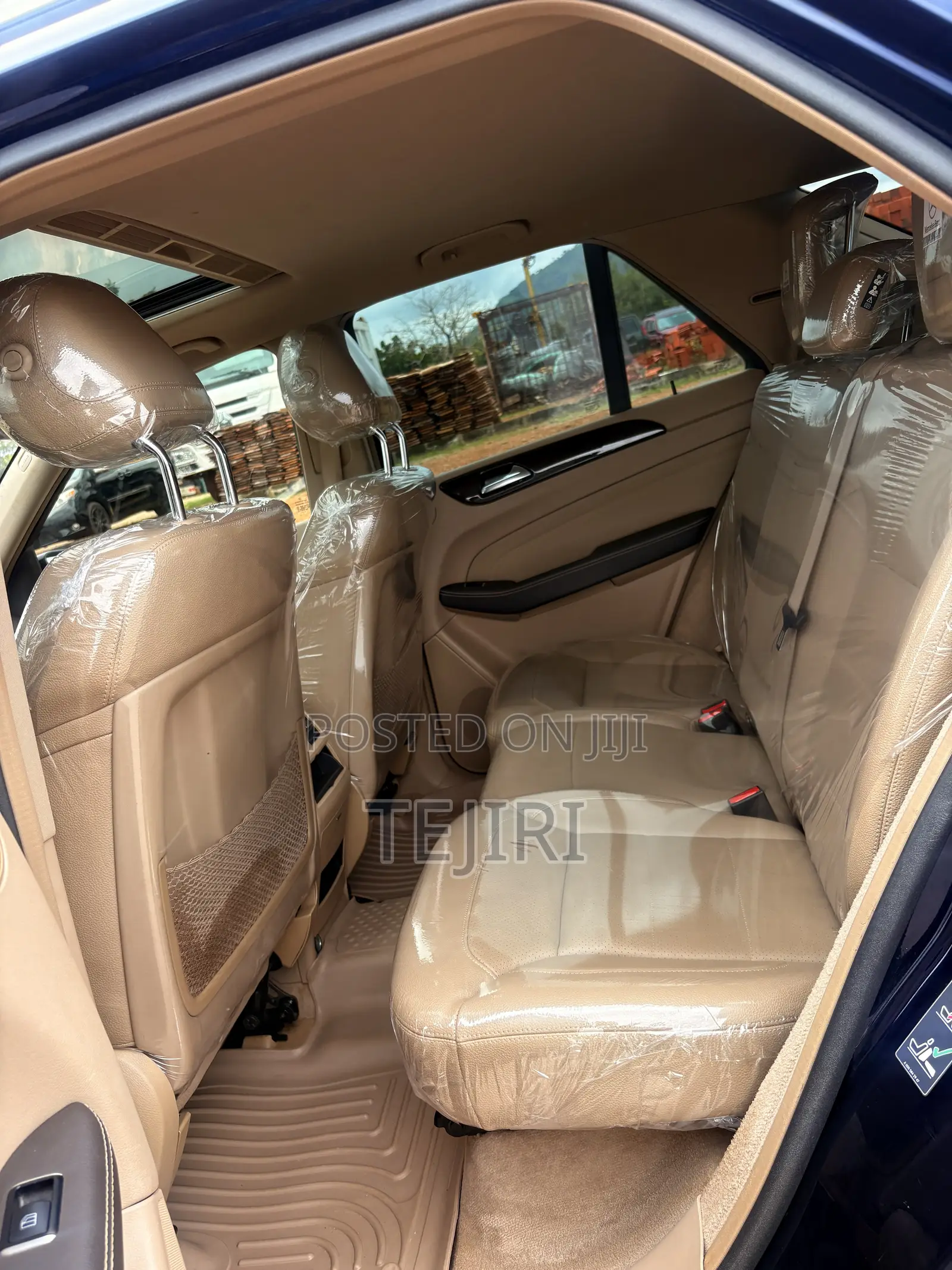 Mercedes-Benz M Class ML350 4MATIC 4dr SUV AWD (3.5L 6cyl 7A) 2015 Blue