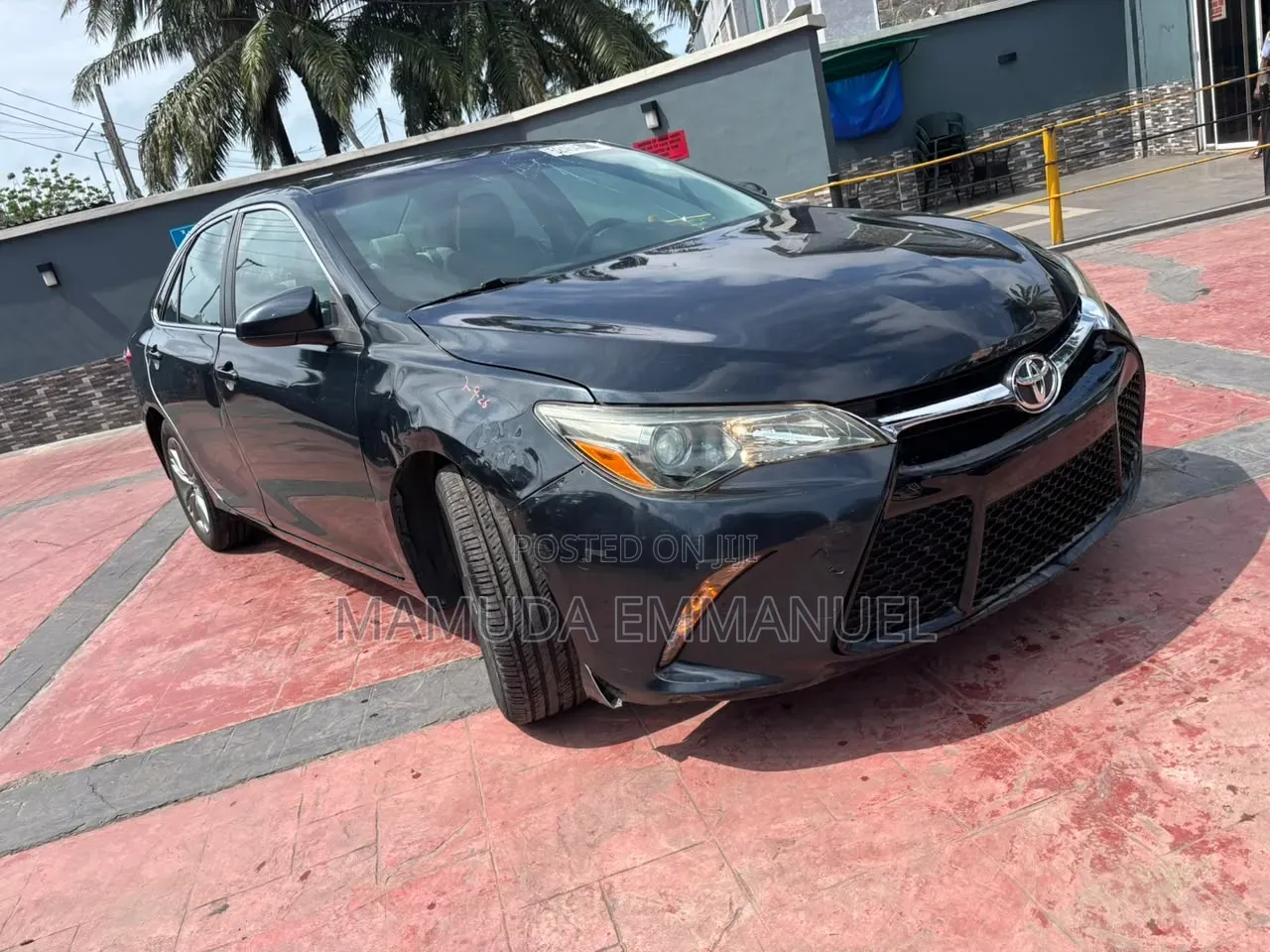 Toyota Camry 2016 Black