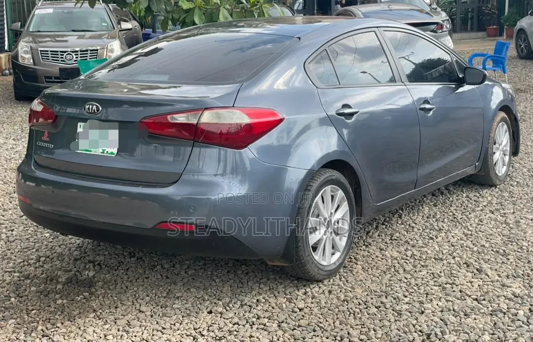 Kia Cerato 2013 Silver