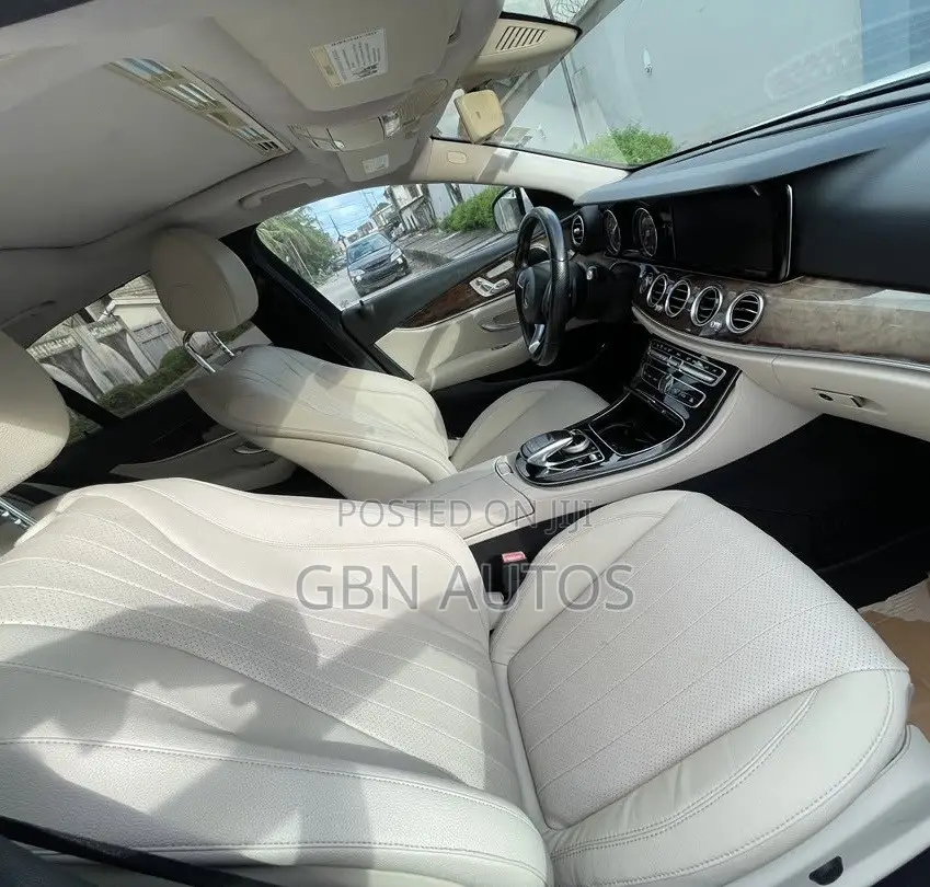 Mercedes-Benz E300 Base RWD Sedan (2.0L 4cyl 9A) 2017 White