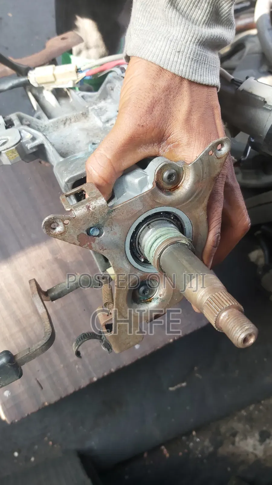 Steering Wheel Shaft (Skeleton) for Toyota Tundra