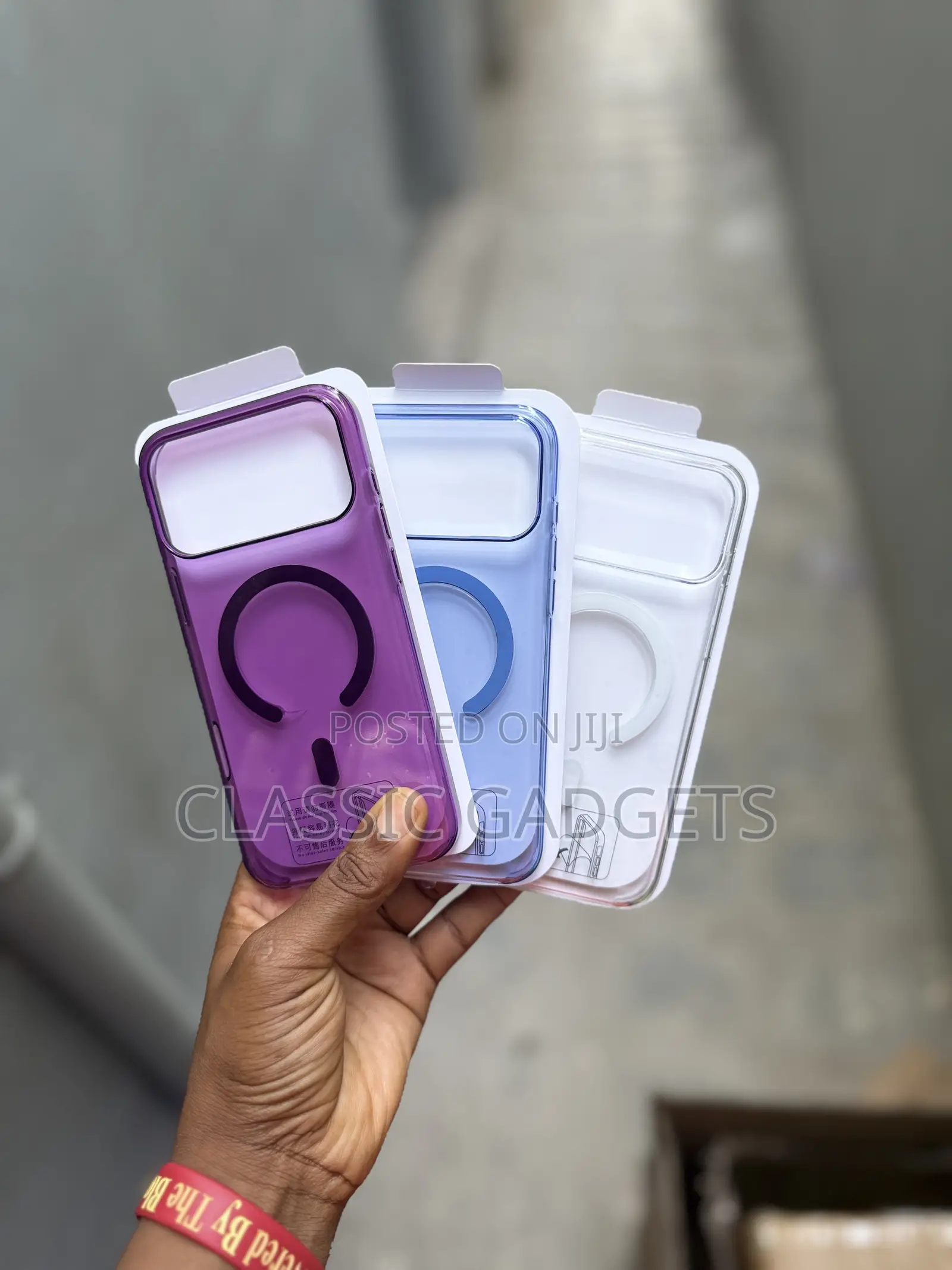 Transparent MagSafe Case With IC for iPhone 18 Pro Max and 18 Pro