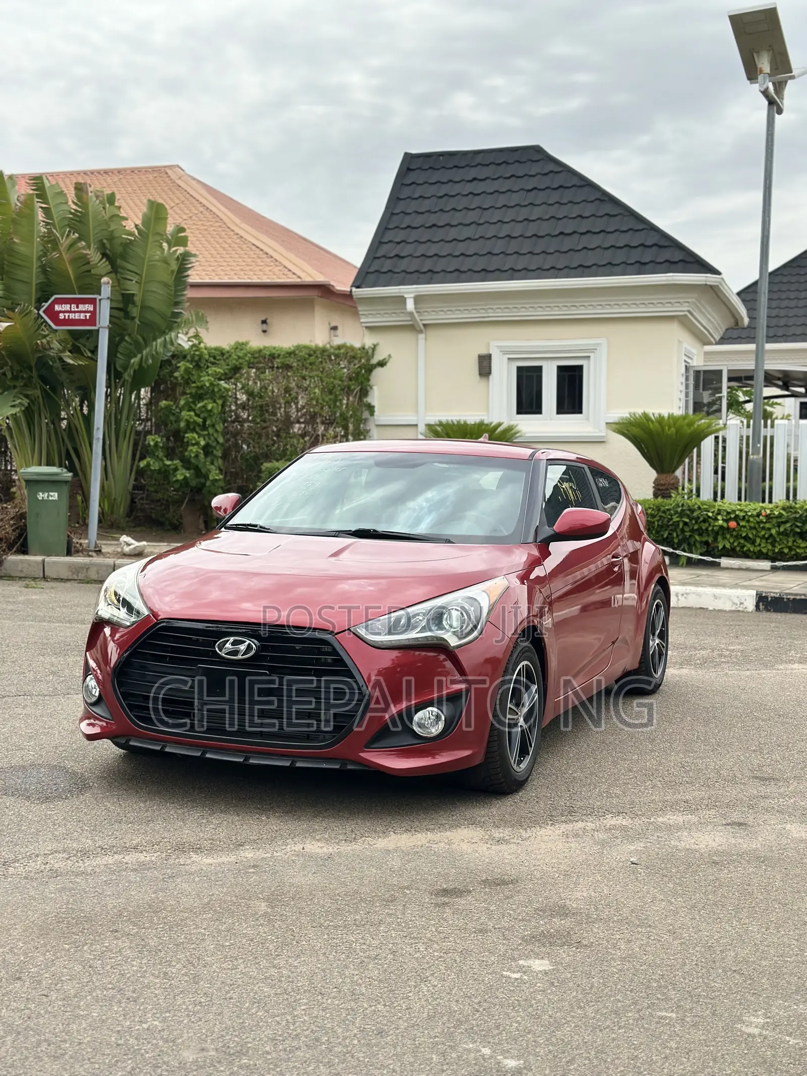 Hyundai Veloster Base 2016 Red