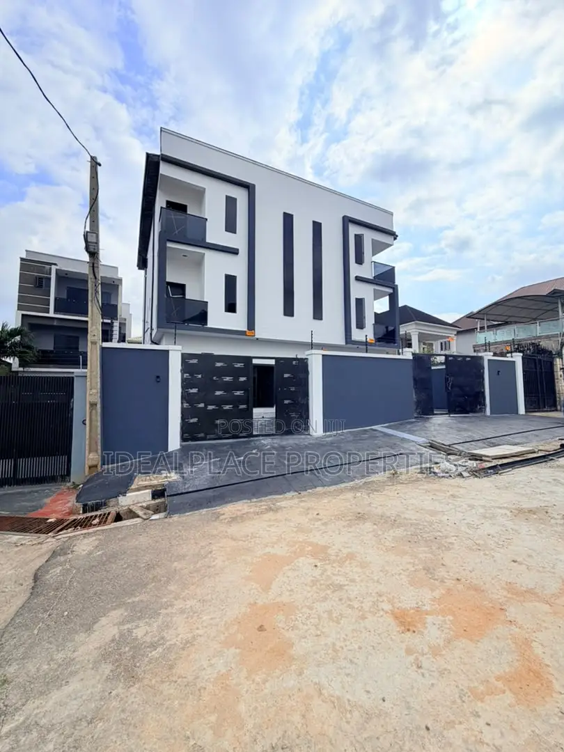 4bdrm Duplex in GRA Phase 1 for sale