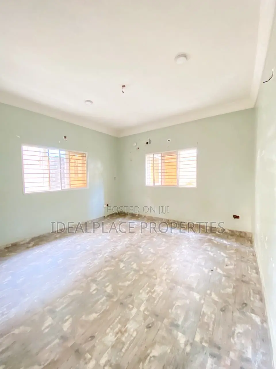 2bdrm Block of Flats in Ikota for sale